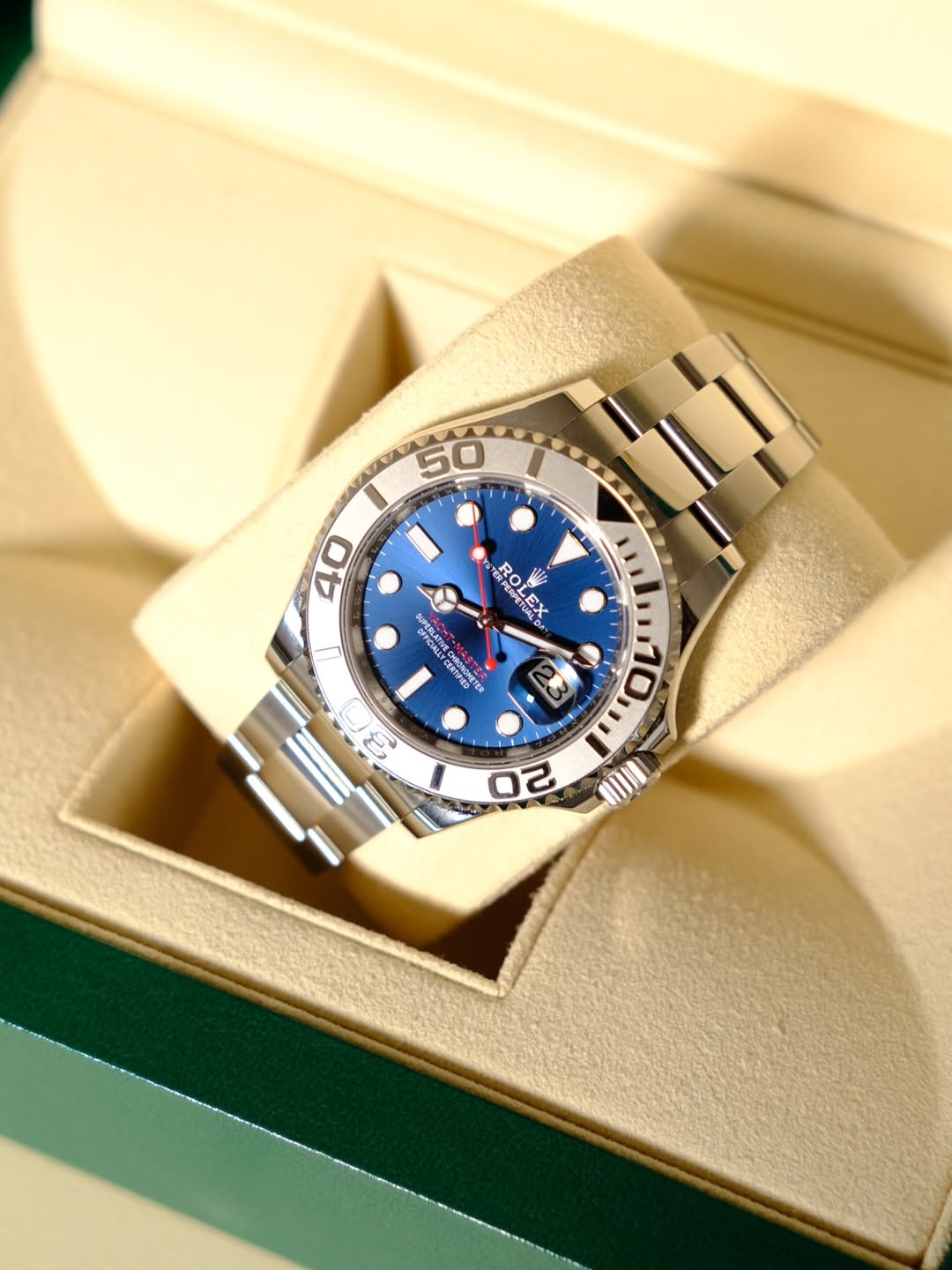 ROLEX YACHT-MASTER BLUE